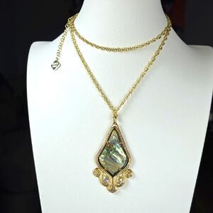 KENDRA SCOTT TERESA Gold & Abalone Pendant Necklace